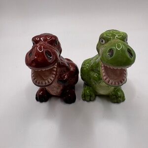 Dinosaurs Salt & Pepper Shaker Set Pacific Giftware